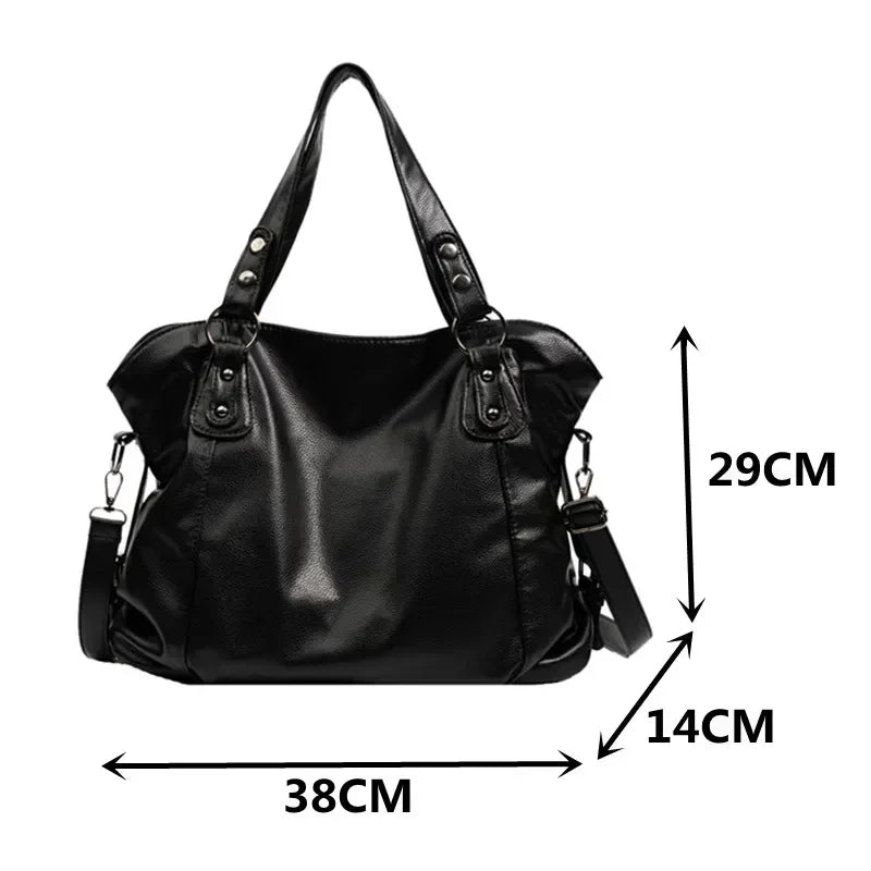 Cécile. - Elegantna Hobo-ramenska torba