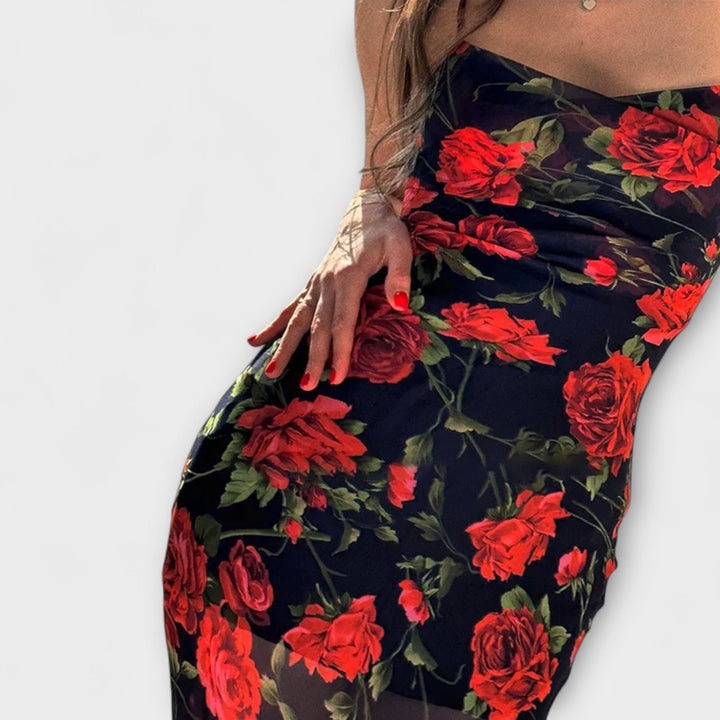 Kratka obleka bodycon z cvetličnim vzorcem in naramnicami