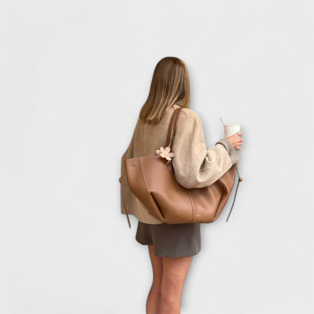 Cécile. – Vintage Torba čez ramo