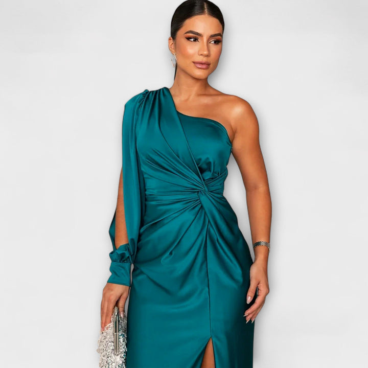 Elisa - Elegantne obleke z rafiniranostjo