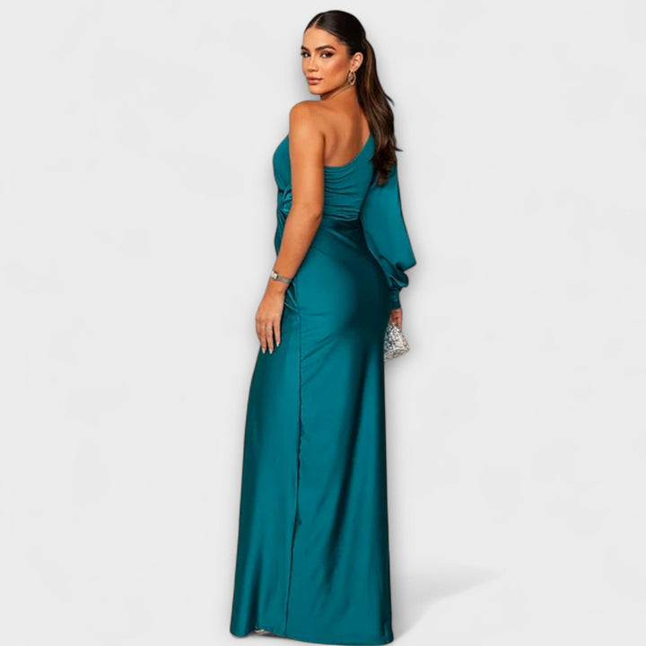 Elisa - Elegantne obleke z rafiniranostjo