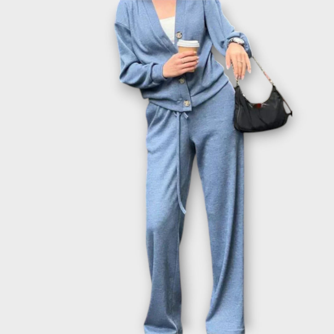 Hedviga - Komplet pletenega plašča in hlač