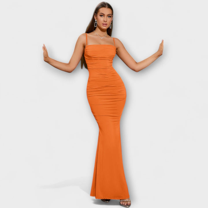 Callie - Elegantna Obleka s Volančki
